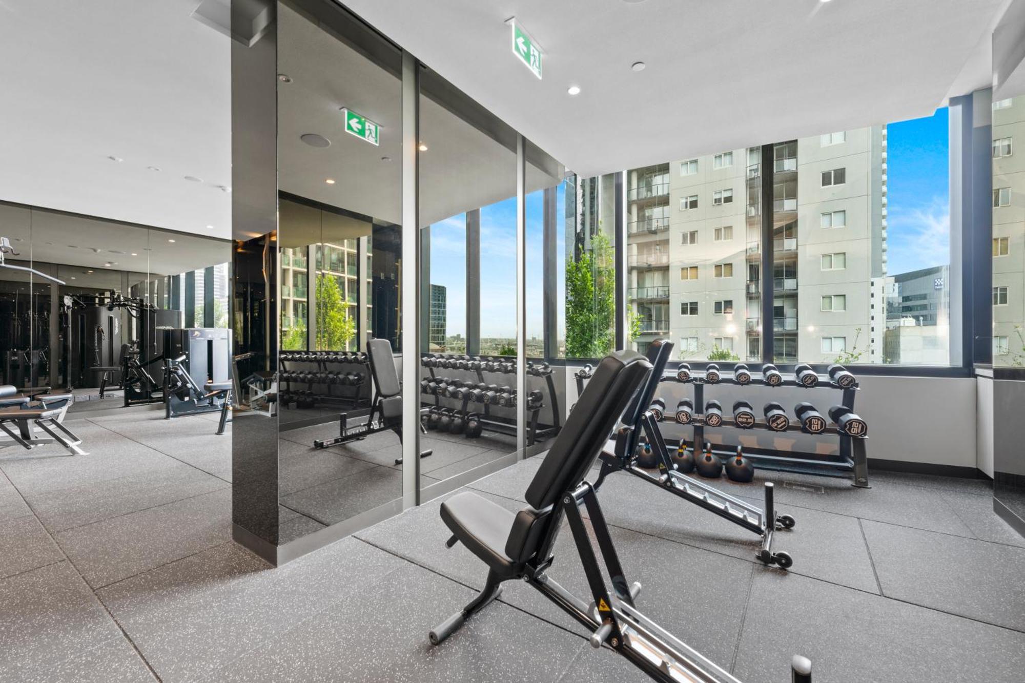 Aspire Melbourne Hotel ภายนอก รูปภาพ