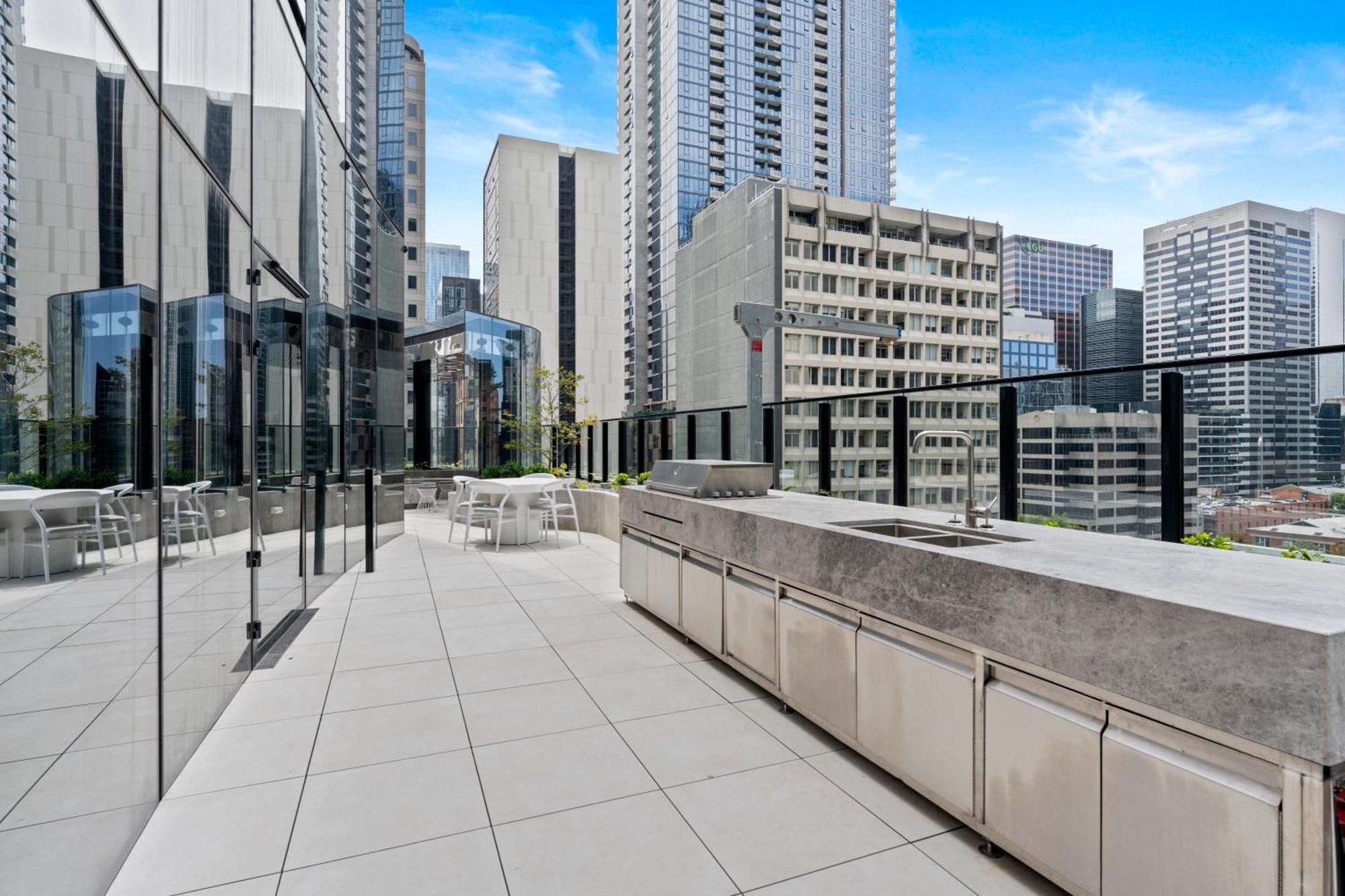 Aspire Melbourne Hotel ภายนอก รูปภาพ